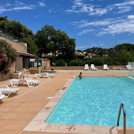 Bruno, Vue Mer, Avec Piscine, Golfe De Saint Tropez Apartman